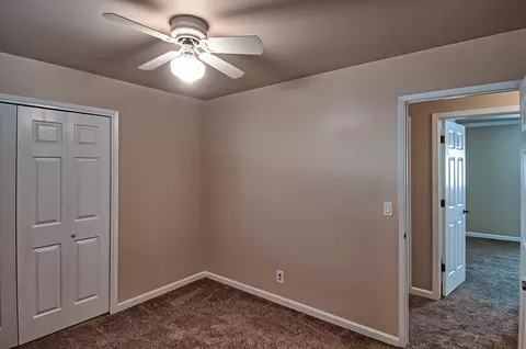 925 Oakmont Dr, Redding, CA 96003 photo 21