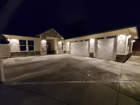 808 River Bend Rd, Redding, CA 96003 photo 38