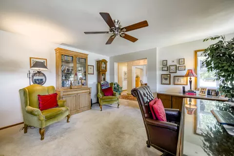 903 Sunriver Ln, Redding, CA 96001 photo 7