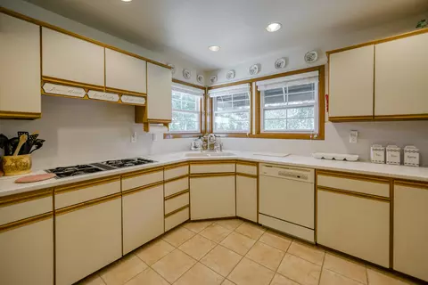 903 Sunriver Ln, Redding, CA 96001 photo 18