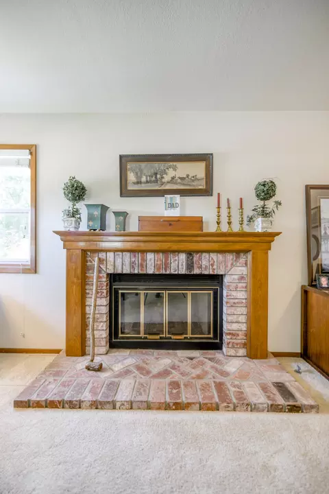 903 Sunriver Ln, Redding, CA 96001 photo 8