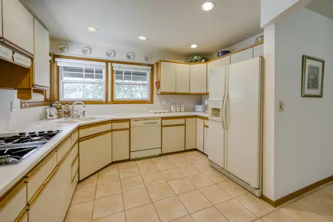 903 Sunriver Ln, Redding, CA 96001 photo 17