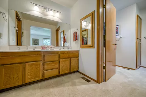 903 Sunriver Ln, Redding, CA 96001 photo 33