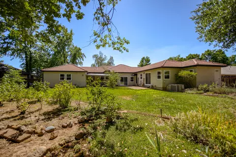903 Sunriver Ln, Redding, CA 96001 photo 42