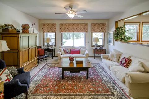 903 Sunriver Ln, Redding, CA 96001 photo 9