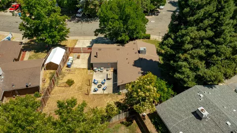 860 Christine Ave, Redding, CA 96003 photo 57