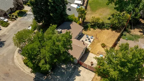 860 Christine Ave, Redding, CA 96003 photo 54