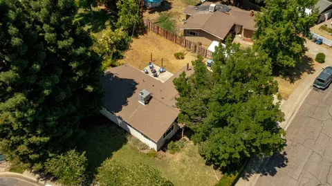 860 Christine Ave, Redding, CA 96003 photo 60