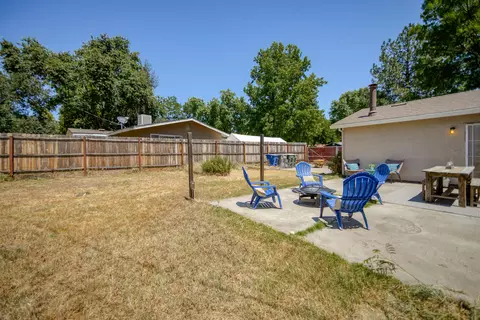 860 Christine Ave, Redding, CA 96003 photo 49