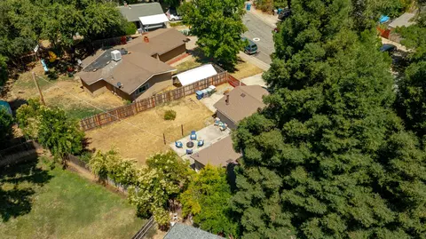 860 Christine Ave, Redding, CA 96003 photo 58