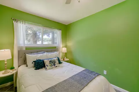 860 Christine Ave, Redding, CA 96003 photo 36