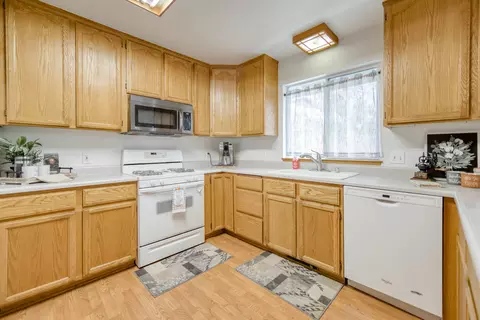 18136 Blackberry Ln, Redding, CA 96003 photo 12