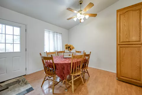18136 Blackberry Ln, Redding, CA 96003 photo 10