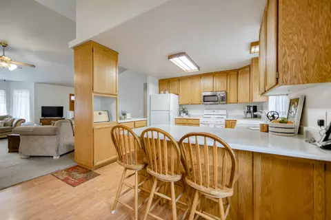 18136 Blackberry Ln, Redding, CA 96003 photo 11