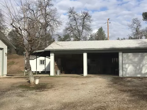 18136 Blackberry Ln, Redding, CA 96003 photo 33