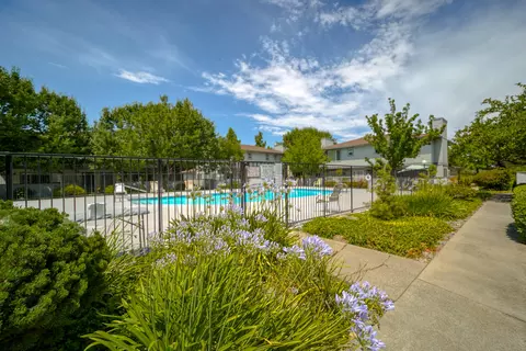 200 Ridgetop Dr #17, Redding, CA 96003 photo 8