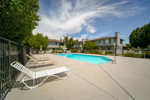 200 Ridgetop Dr #17, Redding, CA 96003 photo 10