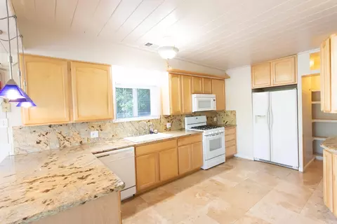 3151 Island Dr, Redding, CA 96001 photo 10