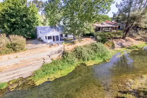3151 Island Dr, Redding, CA 96001 photo 2