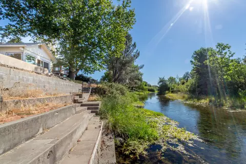3151 Island Dr, Redding, CA 96001 photo 1