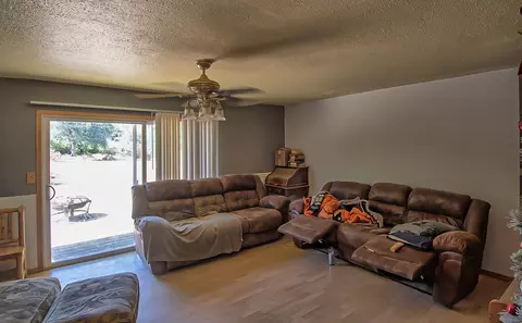 3540 Dwayne Ct, Redding, CA 96001 photo 6