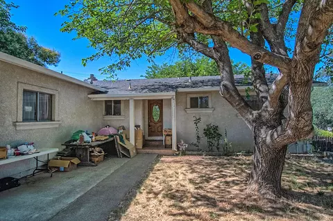 3540 Dwayne Ct, Redding, CA 96001 photo 3