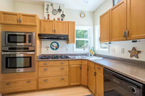 6934 Genes Ln, Anderson, CA 96007 photo 12