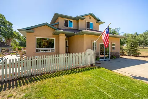6934 Genes Ln, Anderson, CA 96007 photo 4