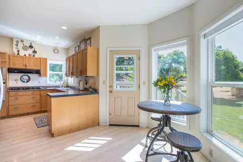 6934 Genes Ln, Anderson, CA 96007 photo 17