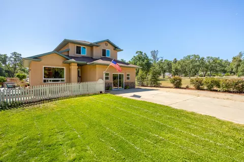 6934 Genes Ln, Anderson, CA 96007 photo 3