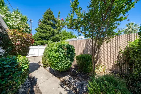 5567 E Bonnyview Rd, Redding, CA 96001 photo 35