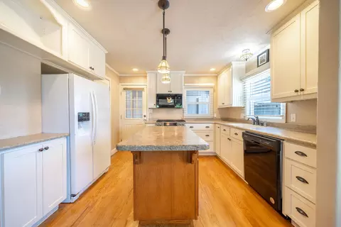5567 E Bonnyview Rd, Redding, CA 96001 photo 21
