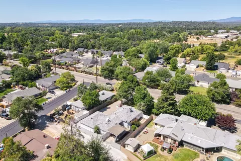 5567 E Bonnyview Rd, Redding, CA 96001 photo 56