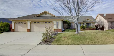 2858 Aspen Glow Ln, Redding, CA 96001 photo 1