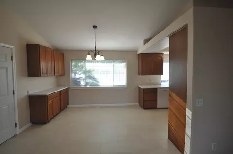 11518 Wales Dr, Redding, CA 96003 photo 7