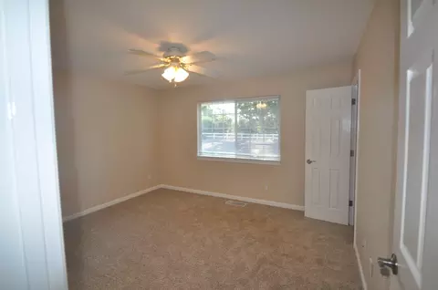 11518 Wales Dr, Redding, CA 96003 photo 17