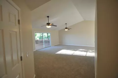 11518 Wales Dr, Redding, CA 96003 photo 13