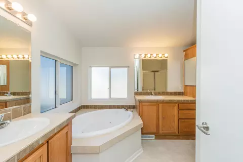 10425 Ryan Hill Rd, Redding, CA 96003 photo 13