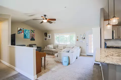 4385 Alta Saga Dr, Redding, CA 96002 photo 7