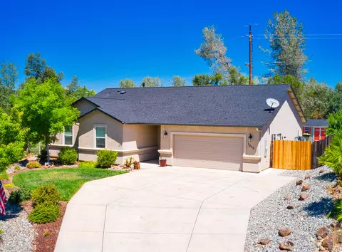 1906 Tarmac Rd, Redding, CA 96003 photo 1