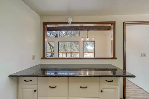 19766 Deerhaven Dr, Redding, CA 96003 photo 13