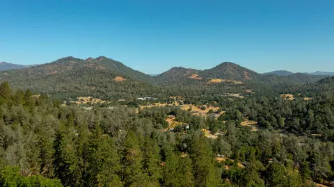 19766 Deerhaven Dr, Redding, CA 96003 photo 60