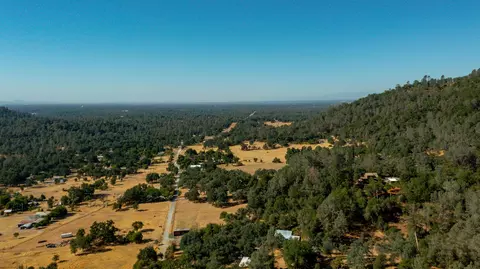 19766 Deerhaven Dr, Redding, CA 96003 photo 61