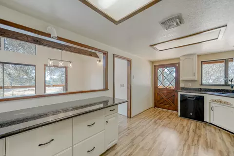 19766 Deerhaven Dr, Redding, CA 96003 photo 12