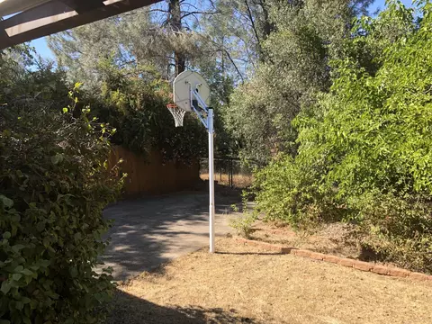3330 Winding Way, Redding, CA 96003 photo 12