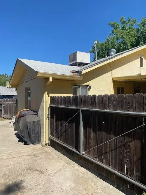 2171 Concord Ln, Redding, CA 96001 photo 11