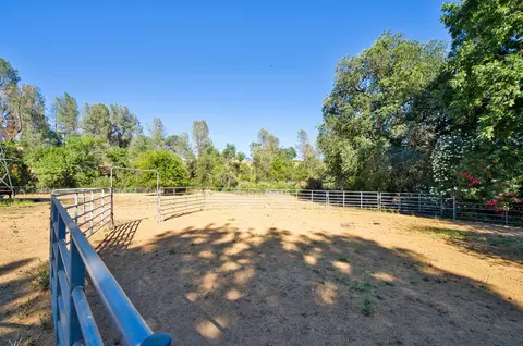 10159 Salmon Creek Rd, Redding, CA 96003 photo 19