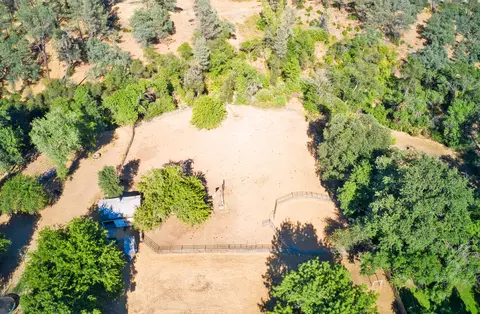 10159 Salmon Creek Rd, Redding, CA 96003 photo 31