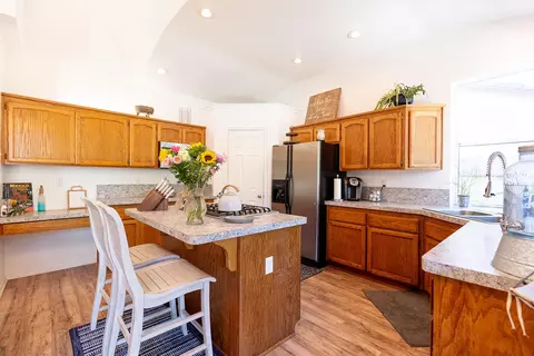 3363 Lawrence Rd, Redding, CA 96002 photo 12