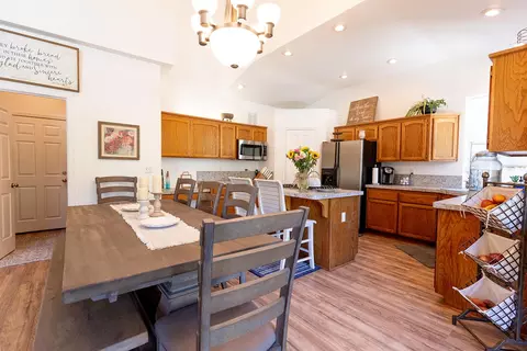 3363 Lawrence Rd, Redding, CA 96002 photo 10